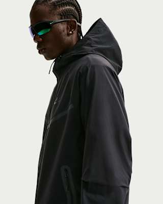Nike Tech Men's Woven Jacket. Nike RO